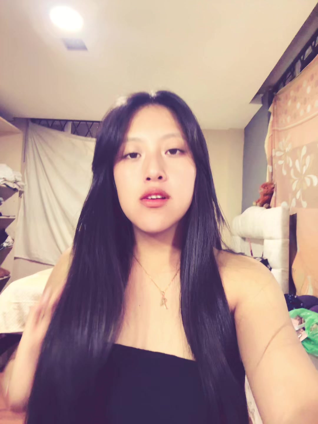 @𝓐𝓷𝓰𝓲𝓮