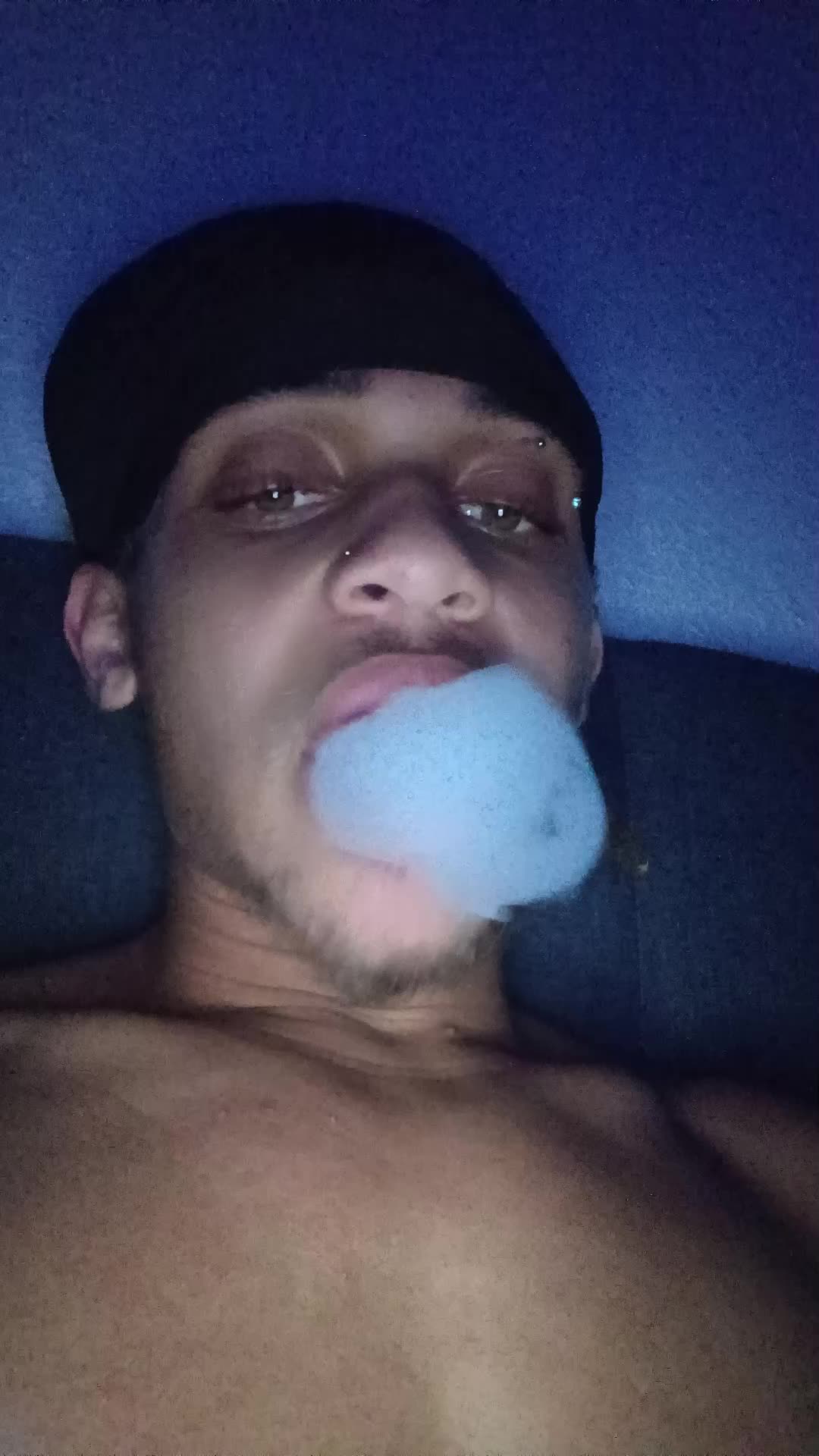 @👻