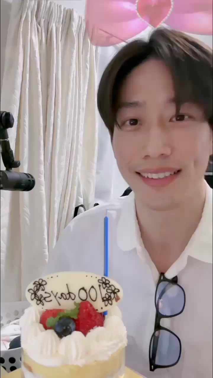 @Ahgase_RuthPamor06🍕🧡
