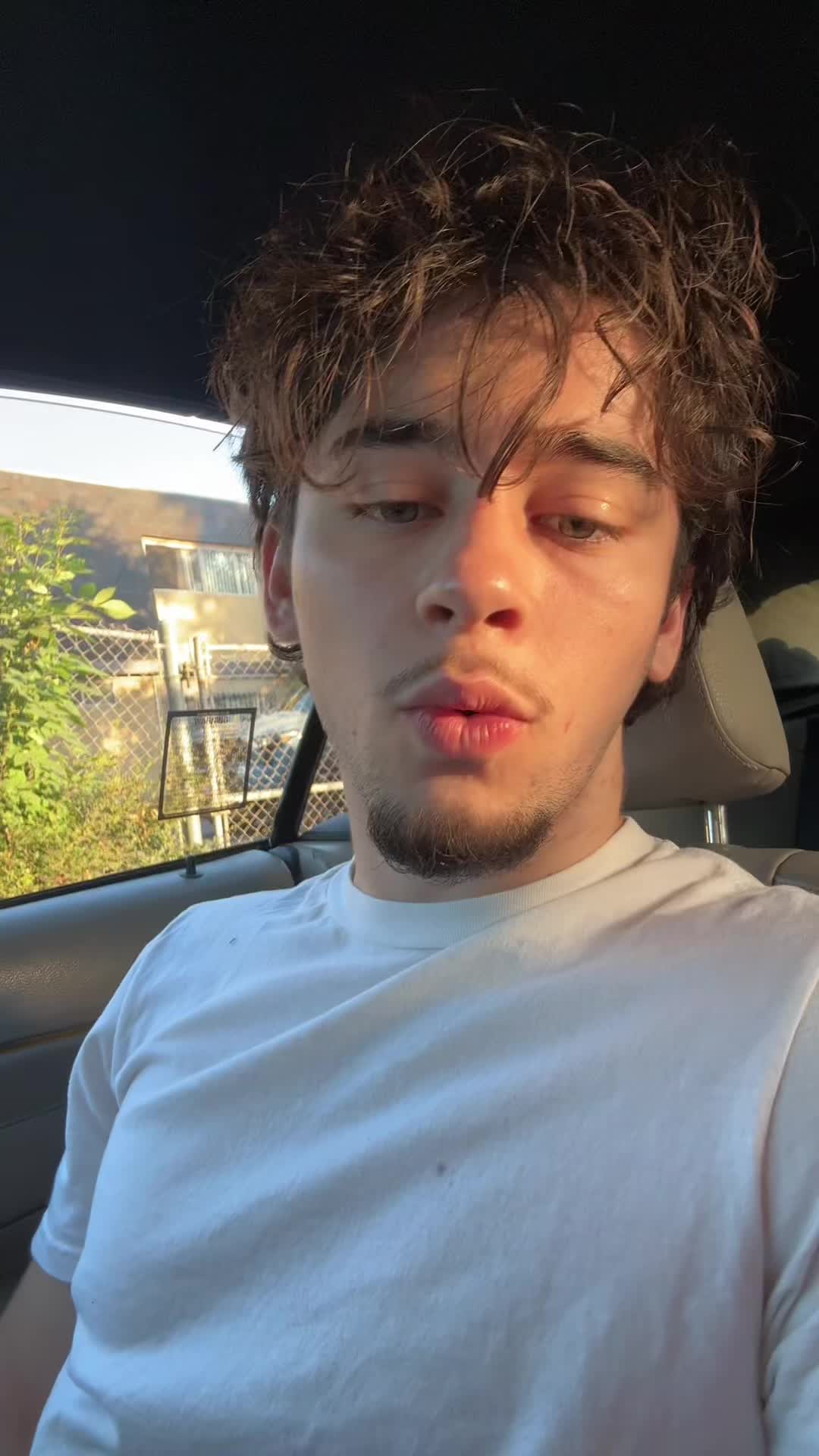 @noweezey