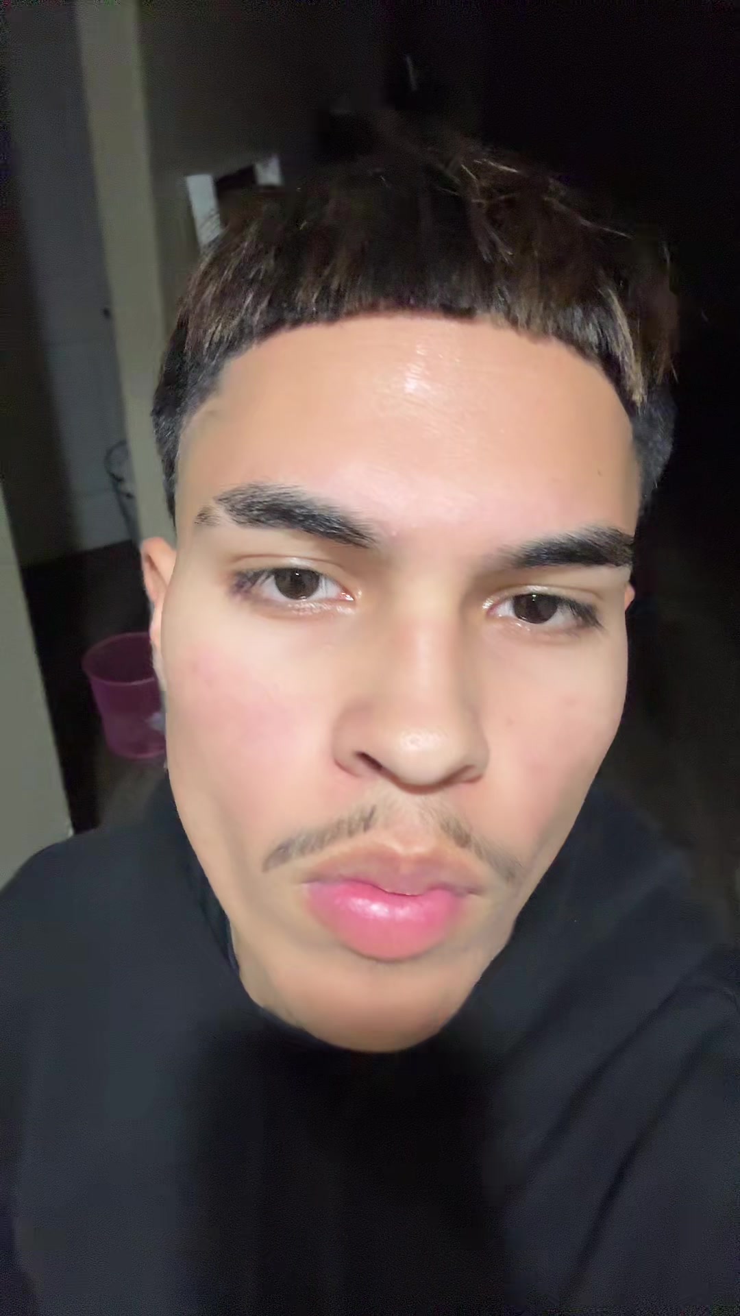 @🧟