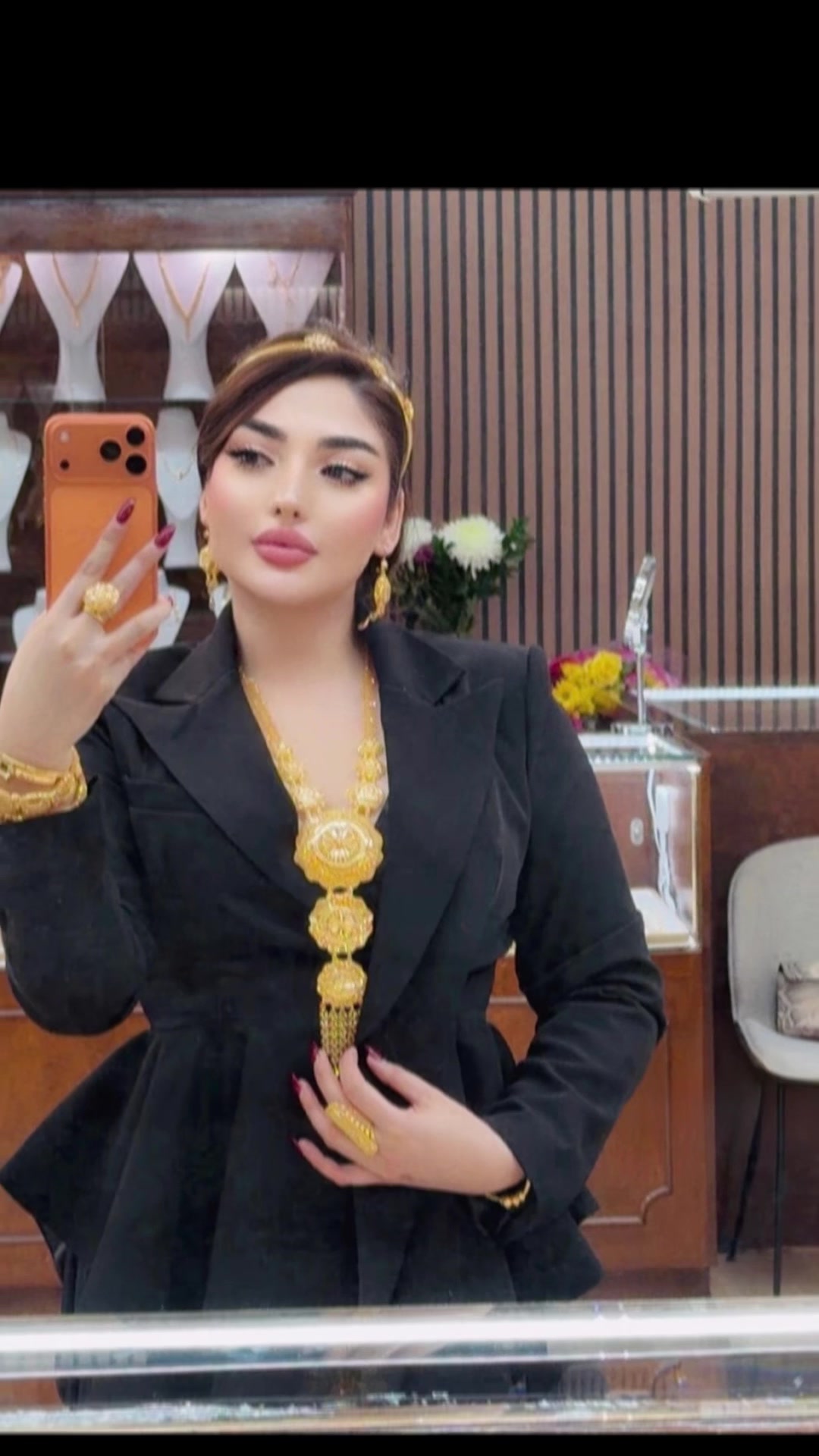 @Latifa Azizi