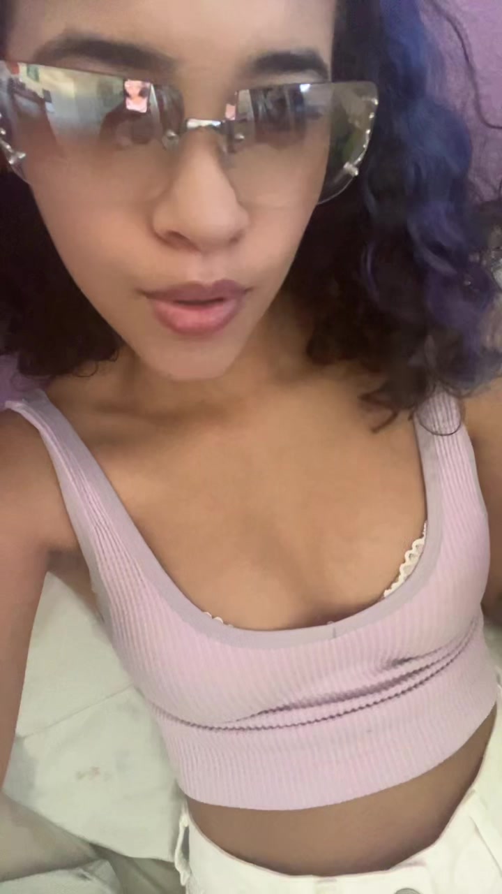 @Yayaisthegirl