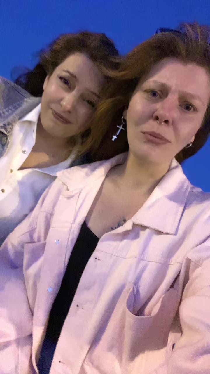 @Тося