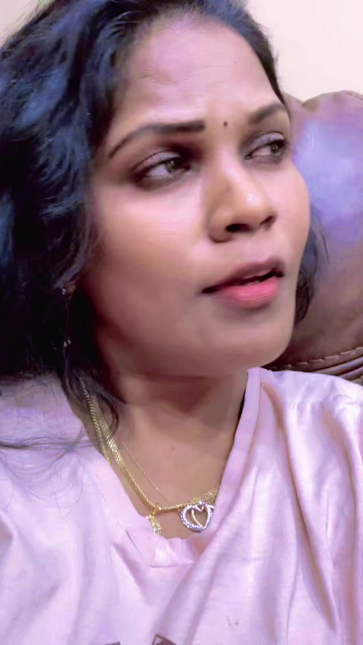 @GaYaThRI❤️ MaNiKAnDaN ❤️🇨🇦☃️