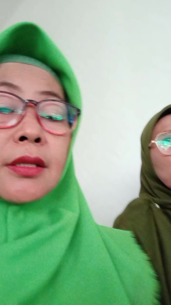 @mama dini astya