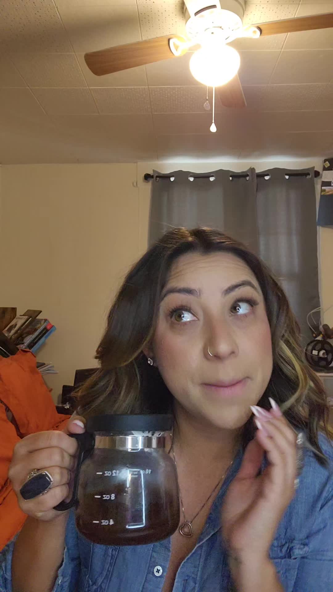 @Celica Gaytan 1 🍮🦁