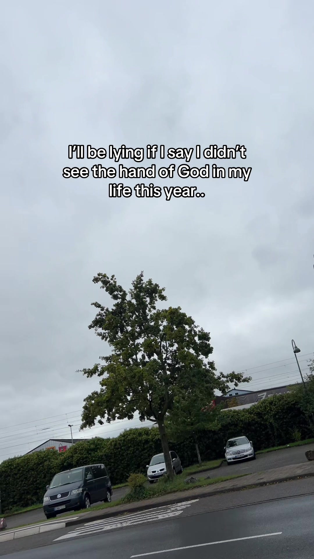 @🦋