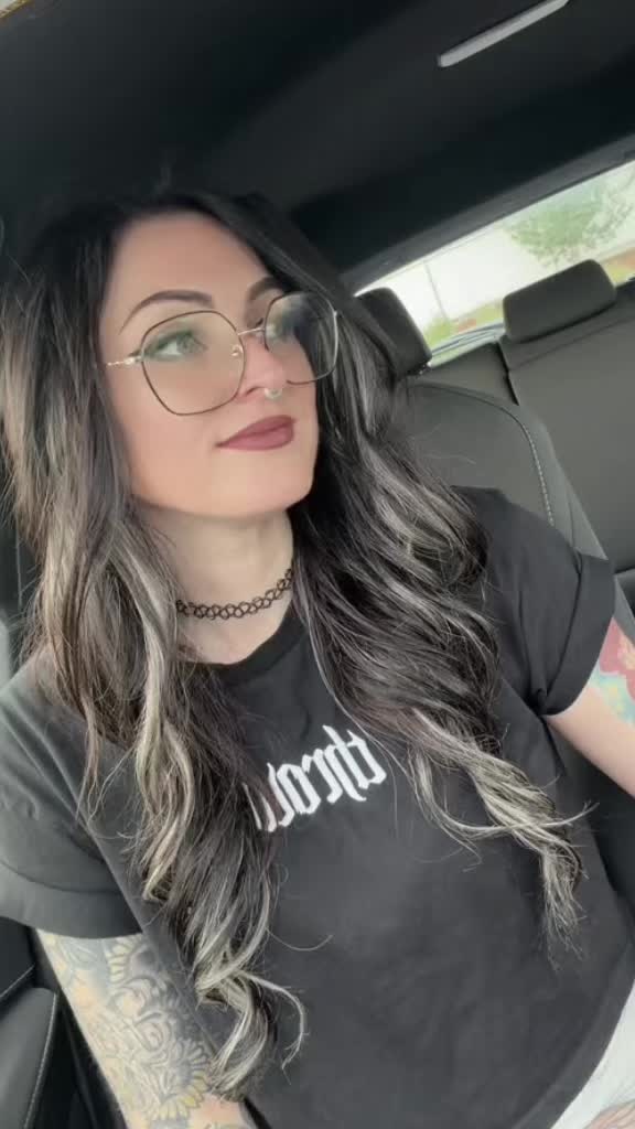 @courtniiroyale