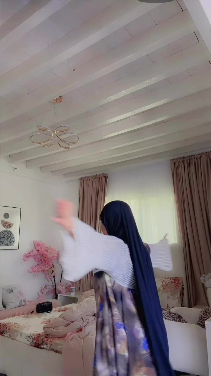 @naxwoqlpi