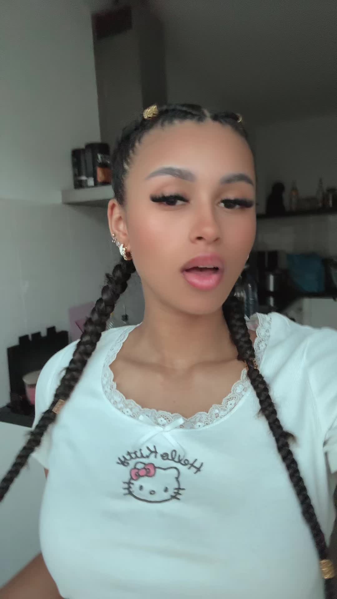 @Chimène ๐ค
