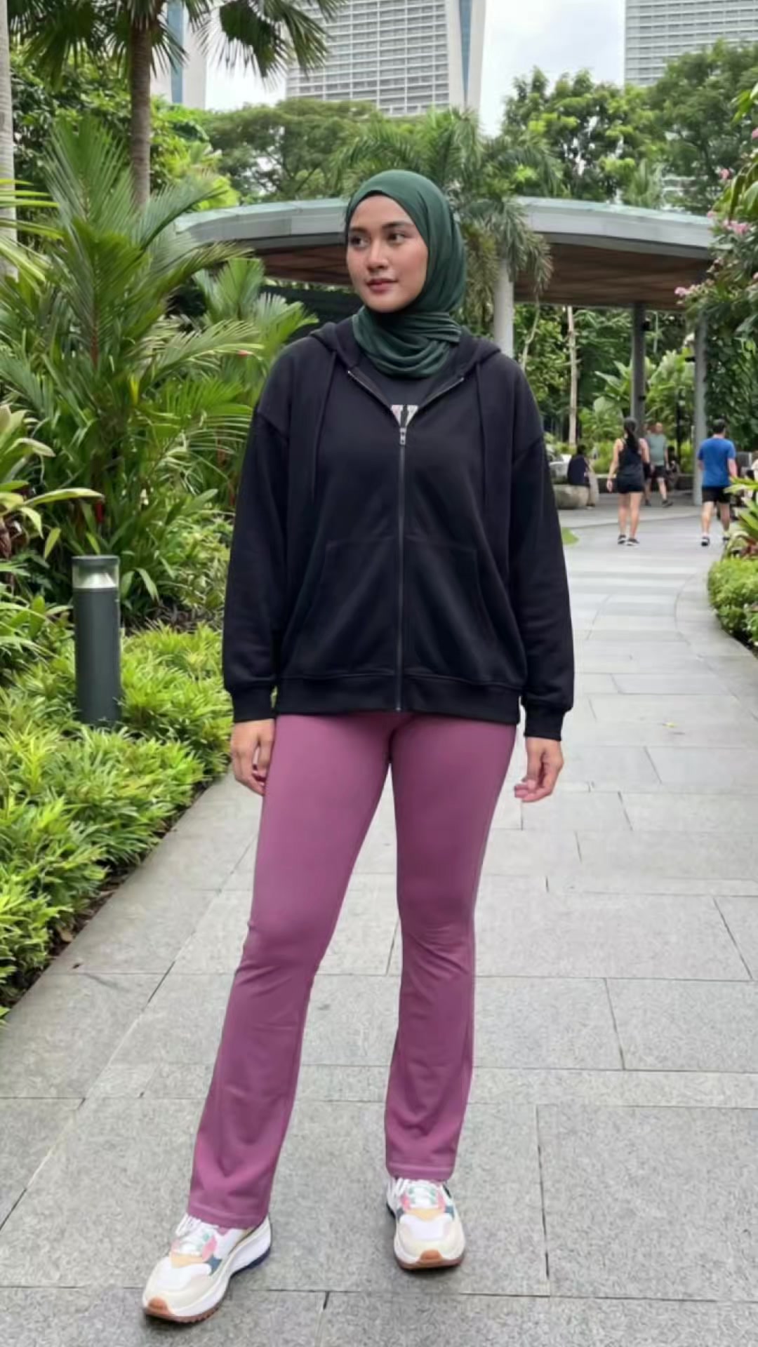 @Peluk keluarga