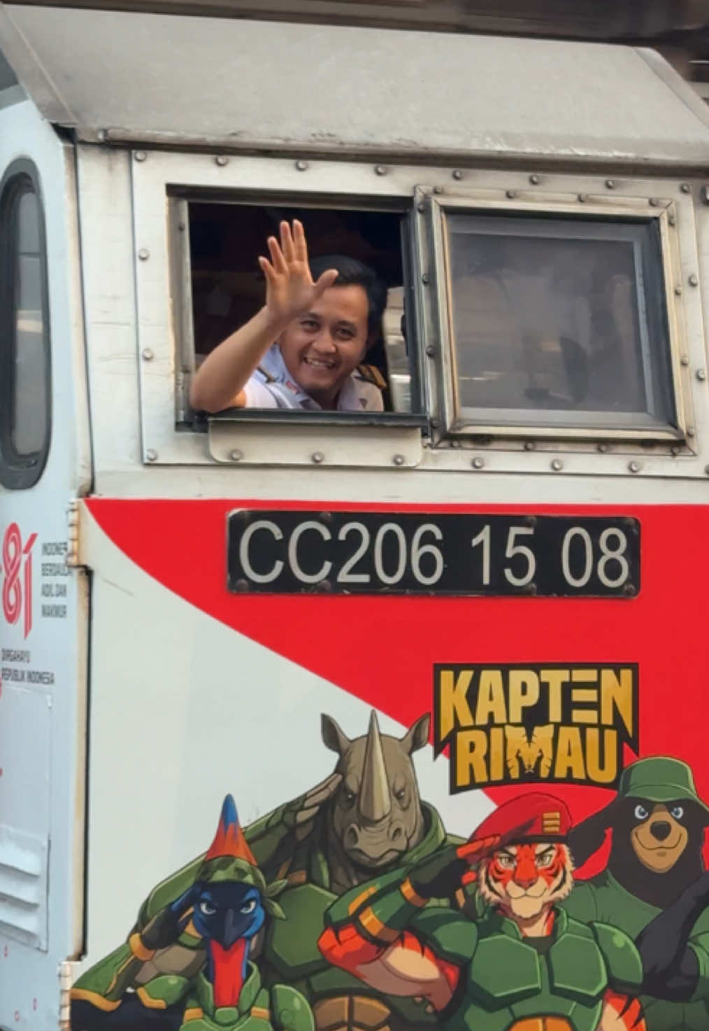 @Train_Story