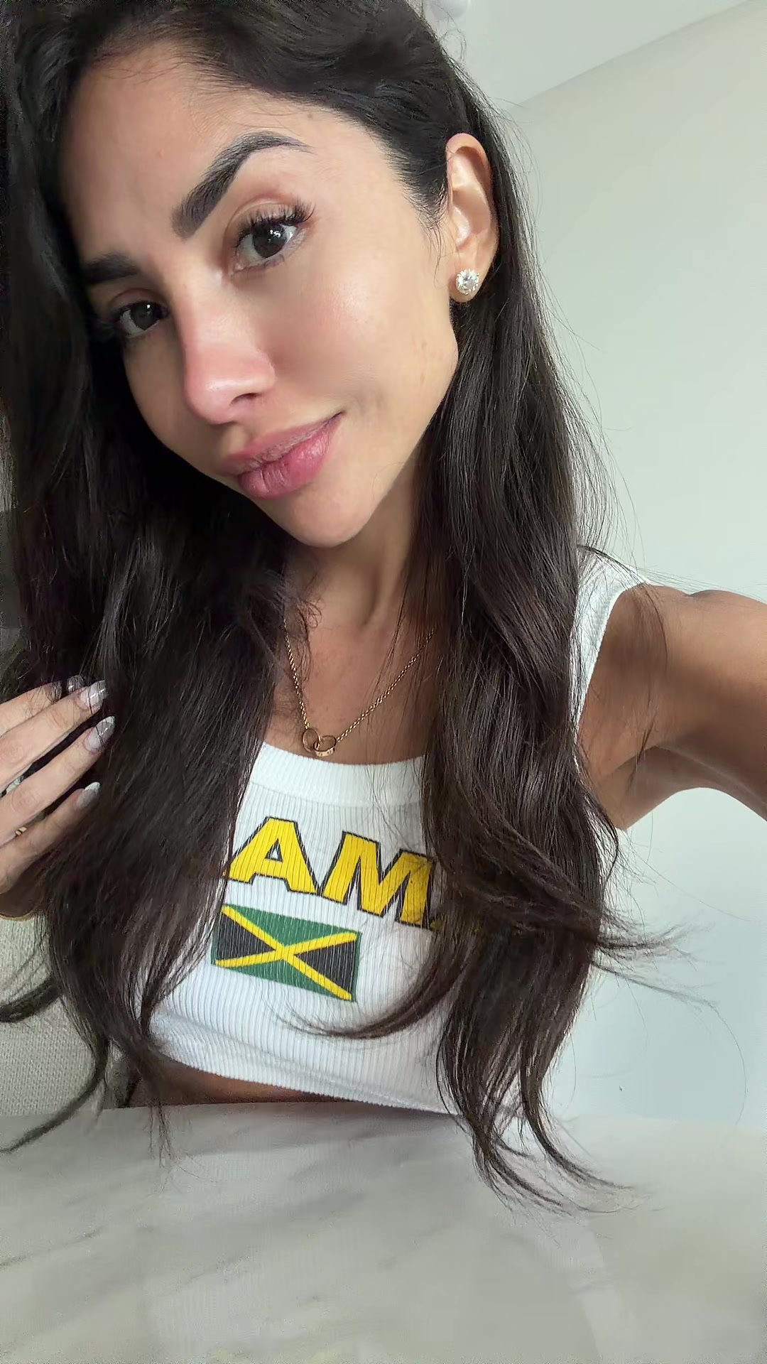@Alessandra Leon