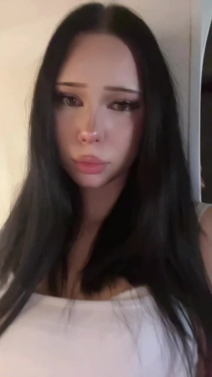 @v11nilova