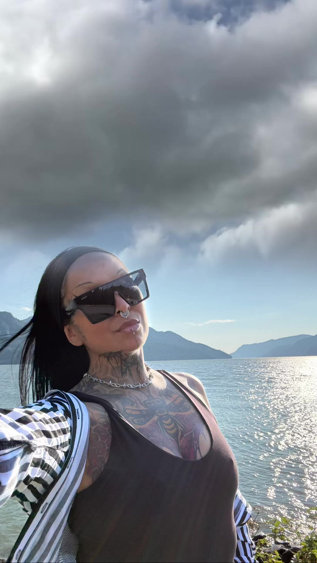 @𝕵𝖆𝖓𝖊𝖑𝖑𝖊🖤