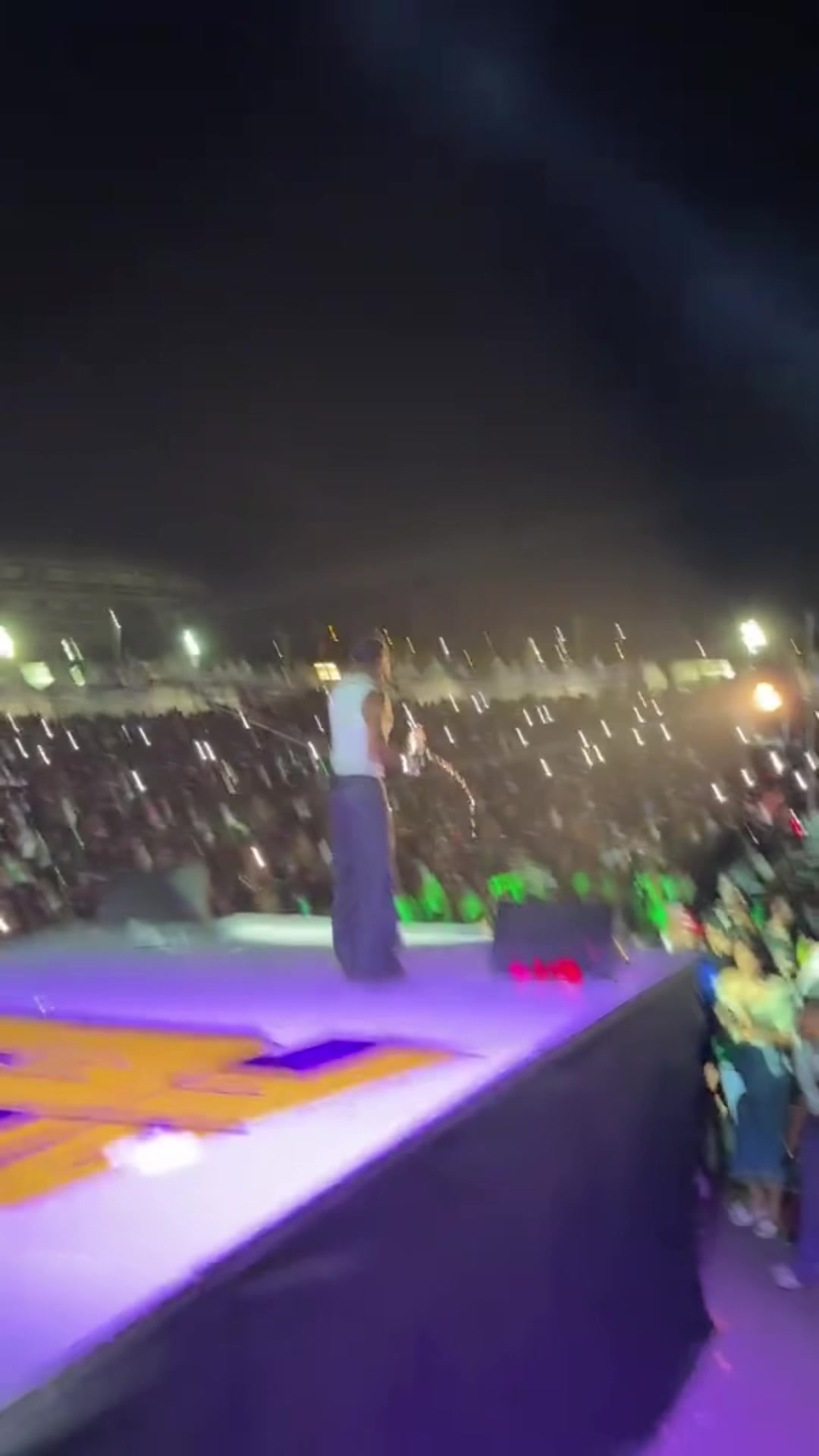 @```Wizzy king 🤴``` 🦅❤️