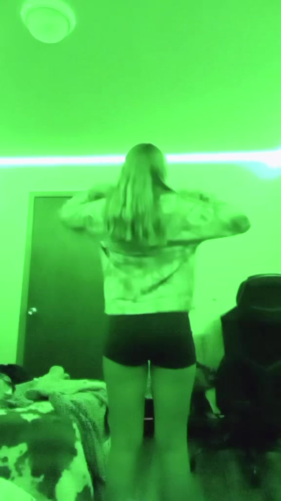 @y0unghocentral1