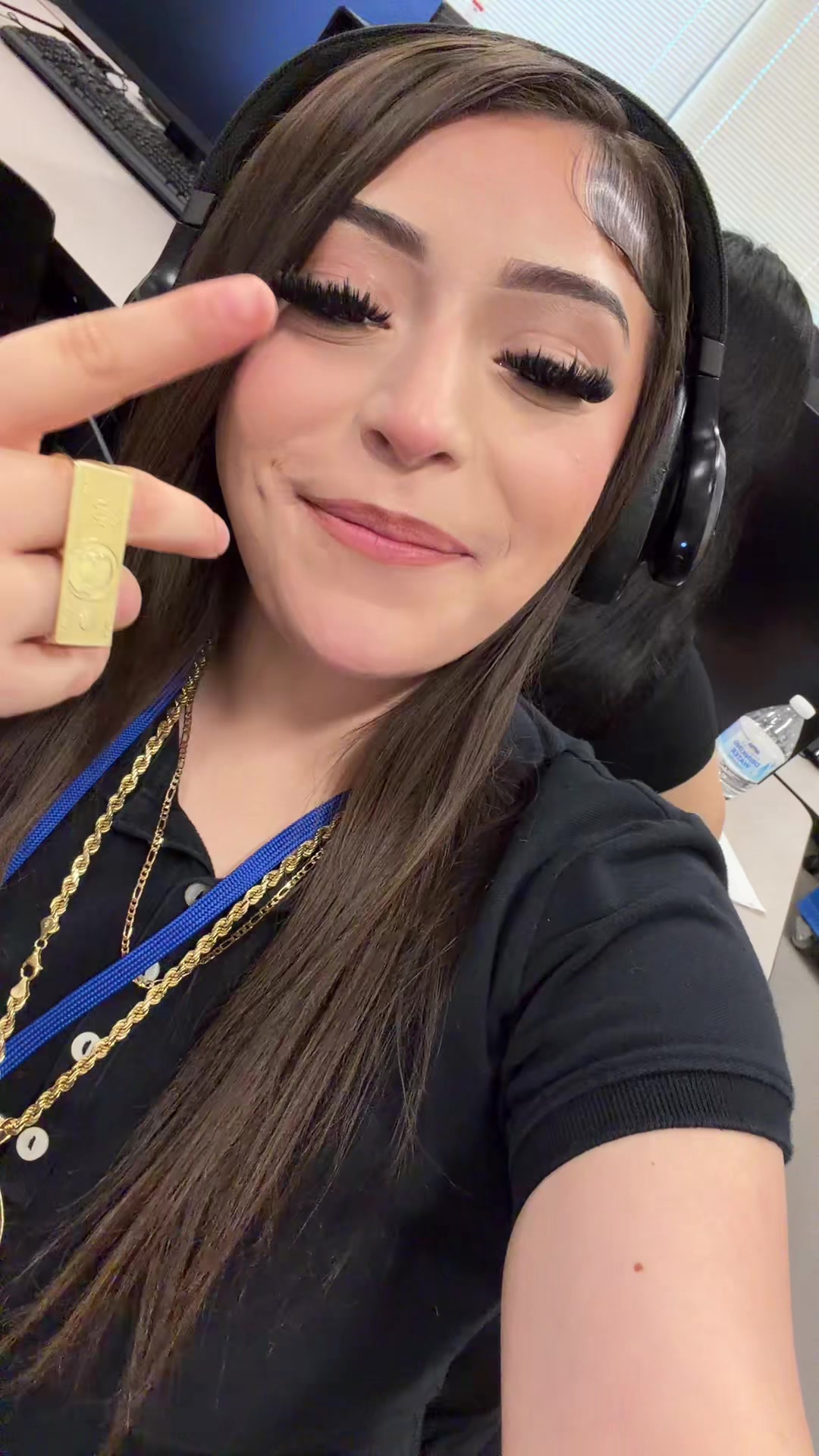 @LaGata.214