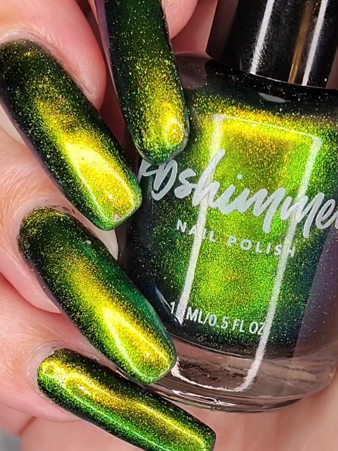 @Laura | maniaturearts 💅