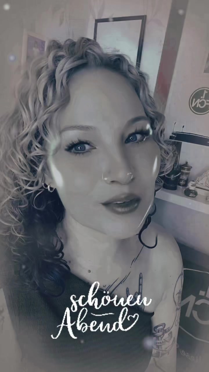 @CarrieMandy2002&hearts;️🖤 2.0