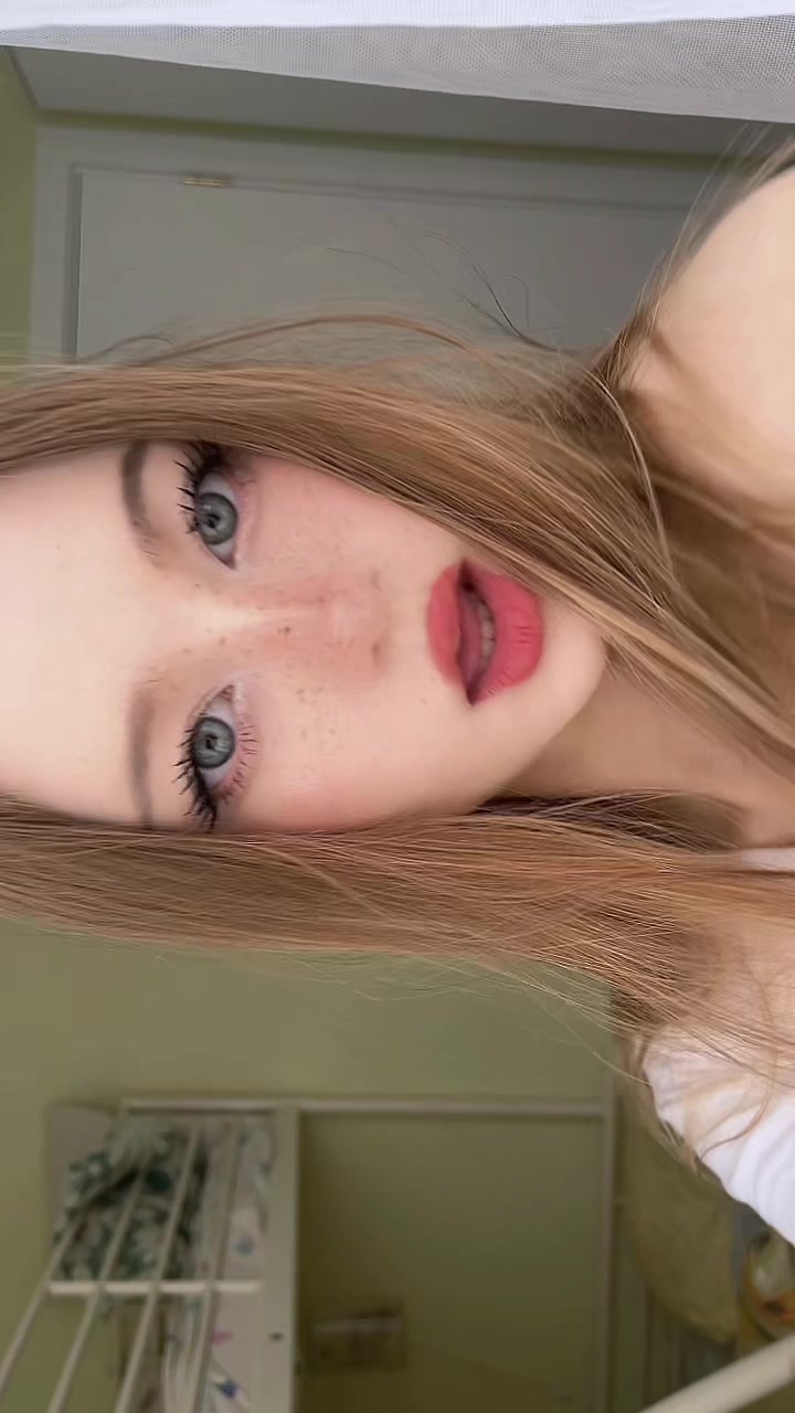 @LilyMillie