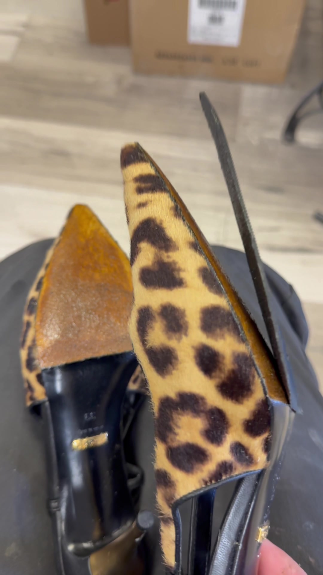 @K & J SHOE REPAIR
