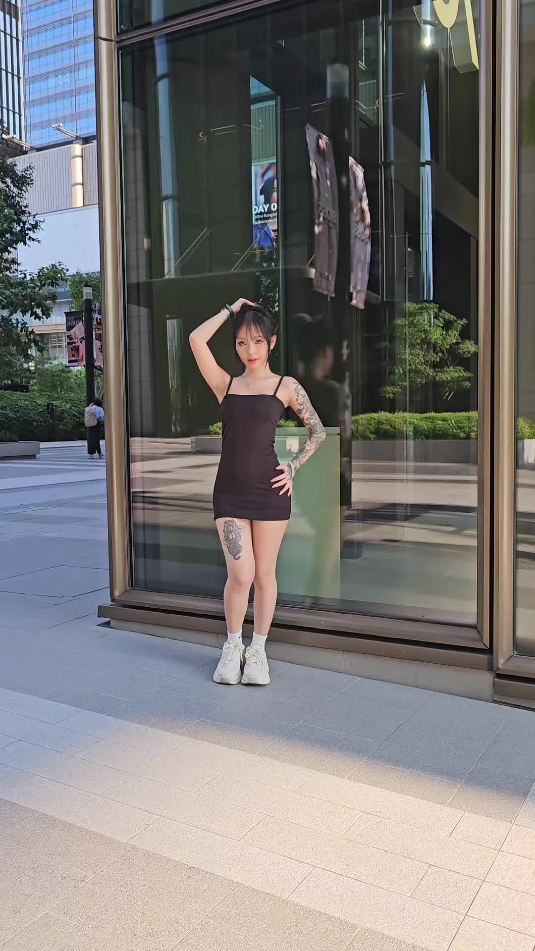 @TinyModelThuy2003