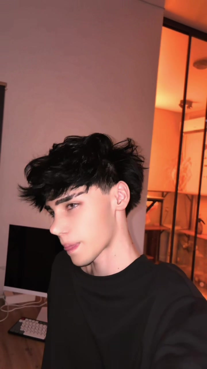 @calievico