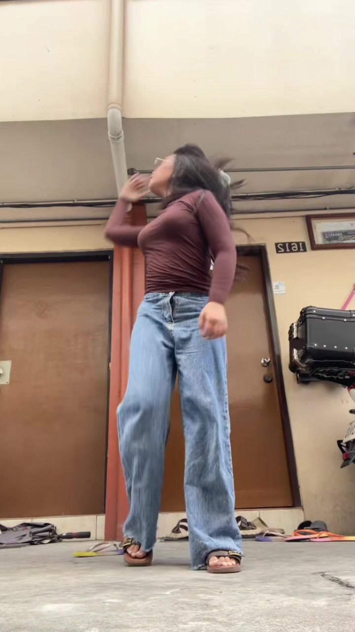 @️