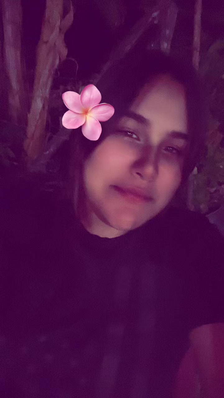 @lorainy_7