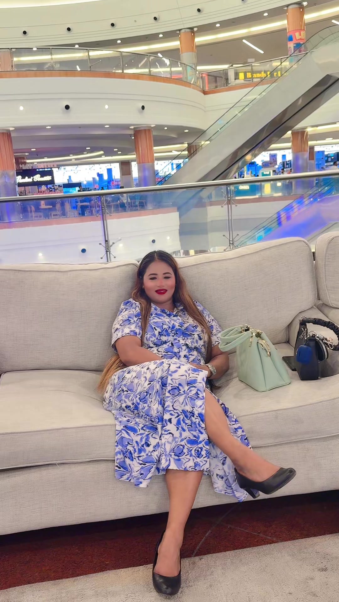 @Roma Grg