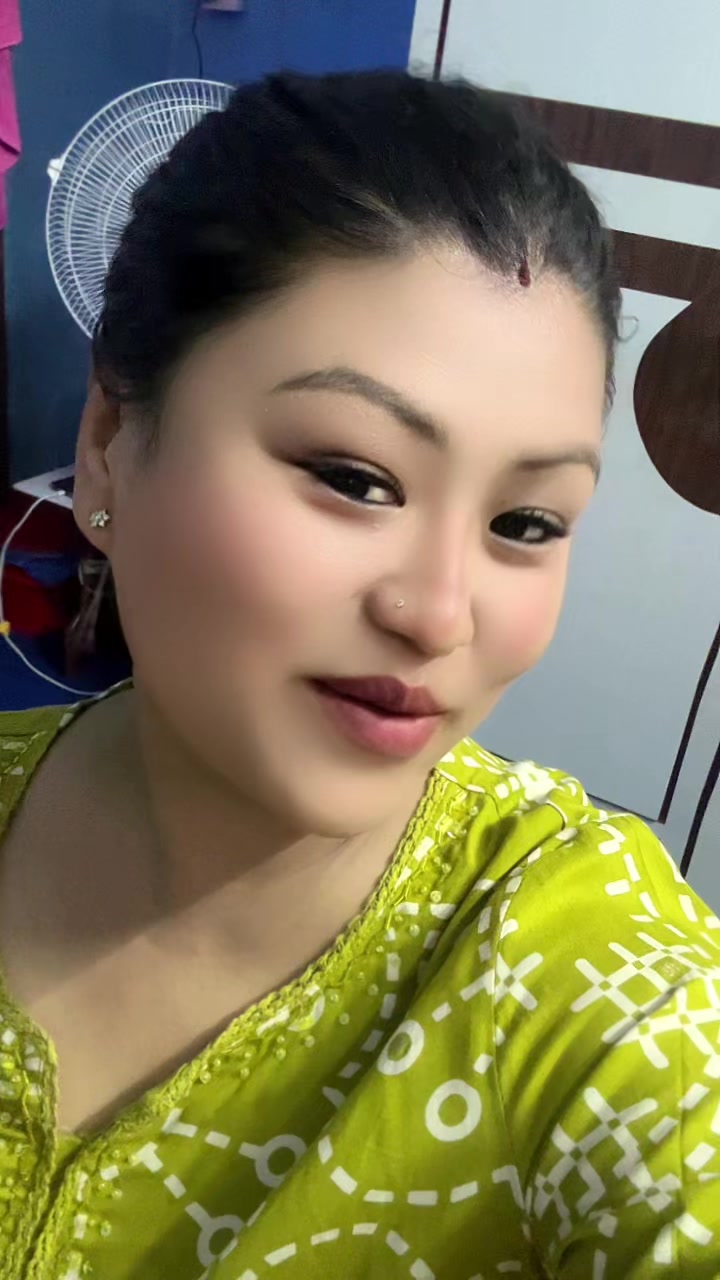 @Ms. DongSya🍀🌸