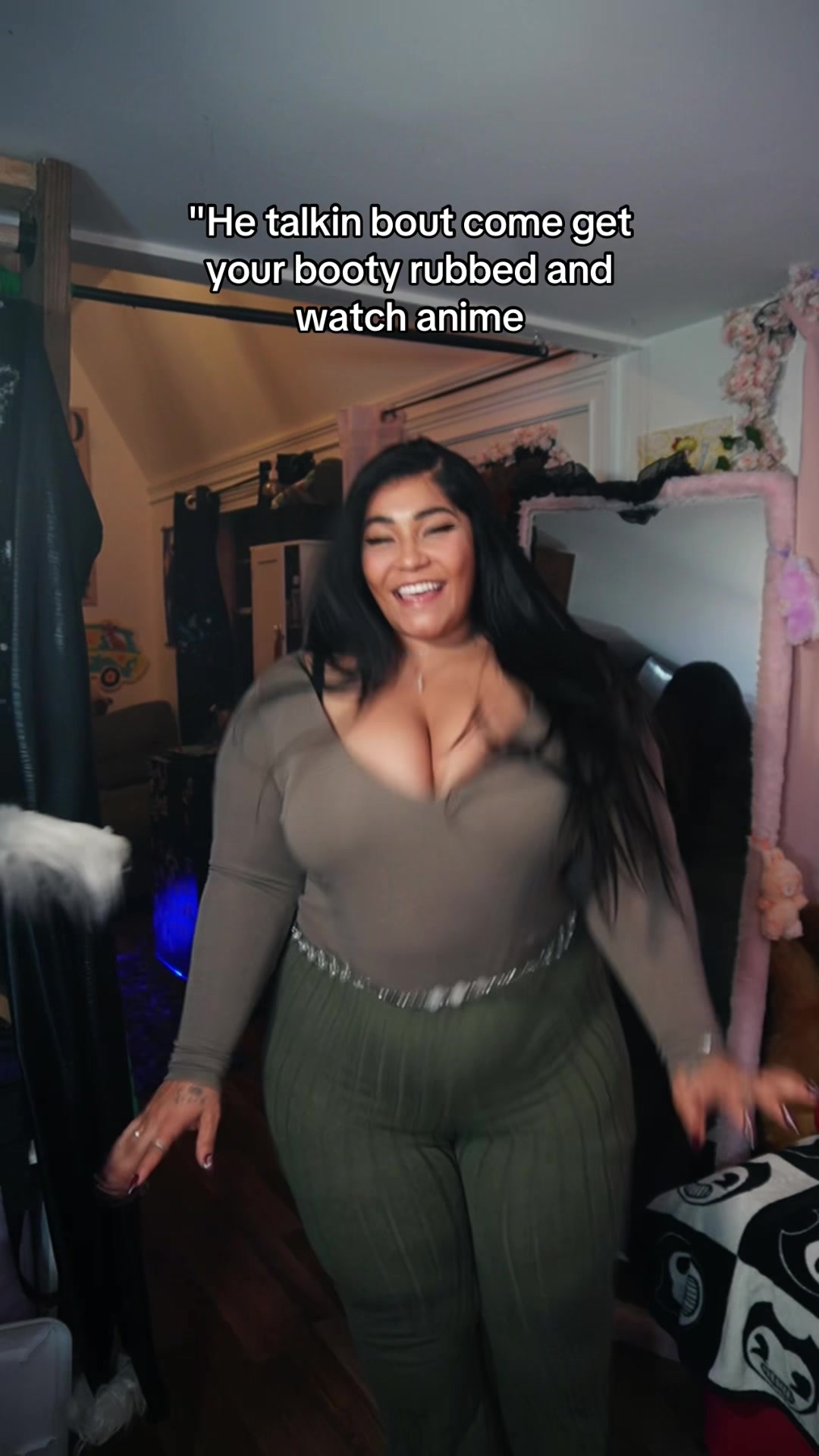 @thickwaifucat