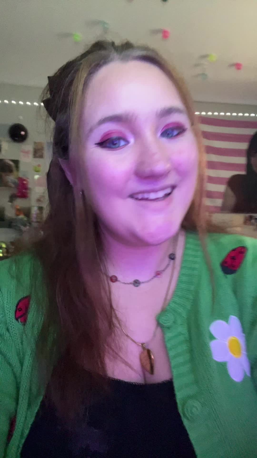 @f_emma_ninomenon