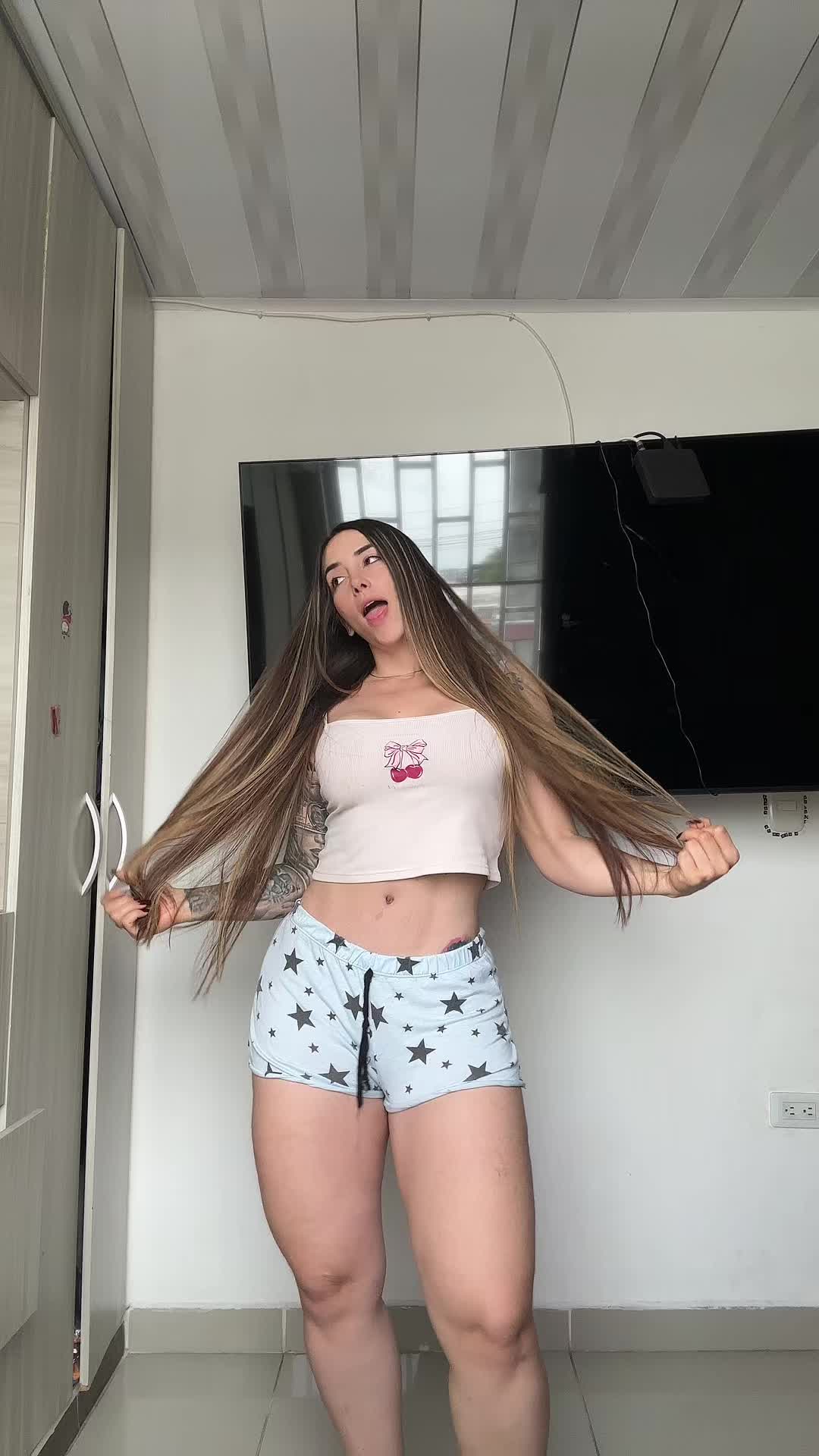 @Paola_londonoo