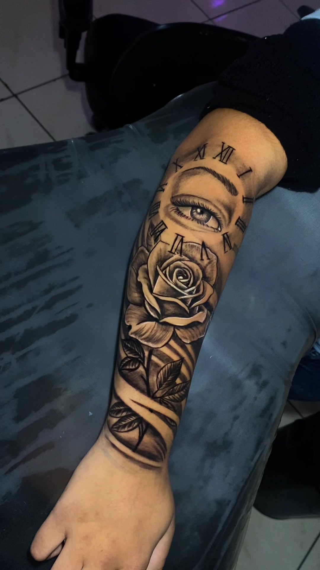 @Thiago_tattooink