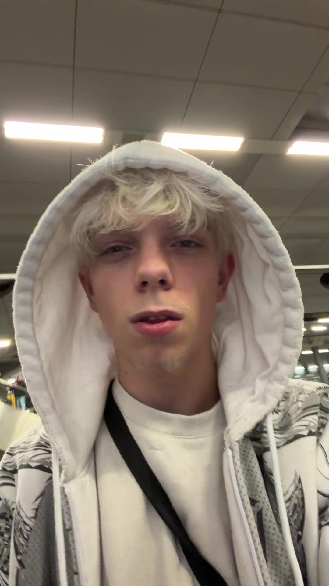 @P3RR&yen;