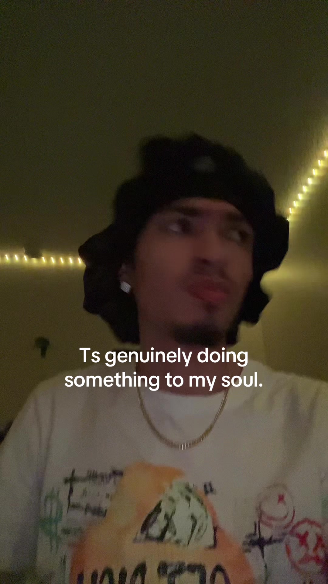 @￼