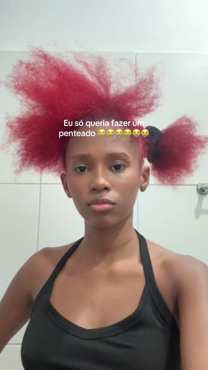 @Karina Ara&uacute;jo