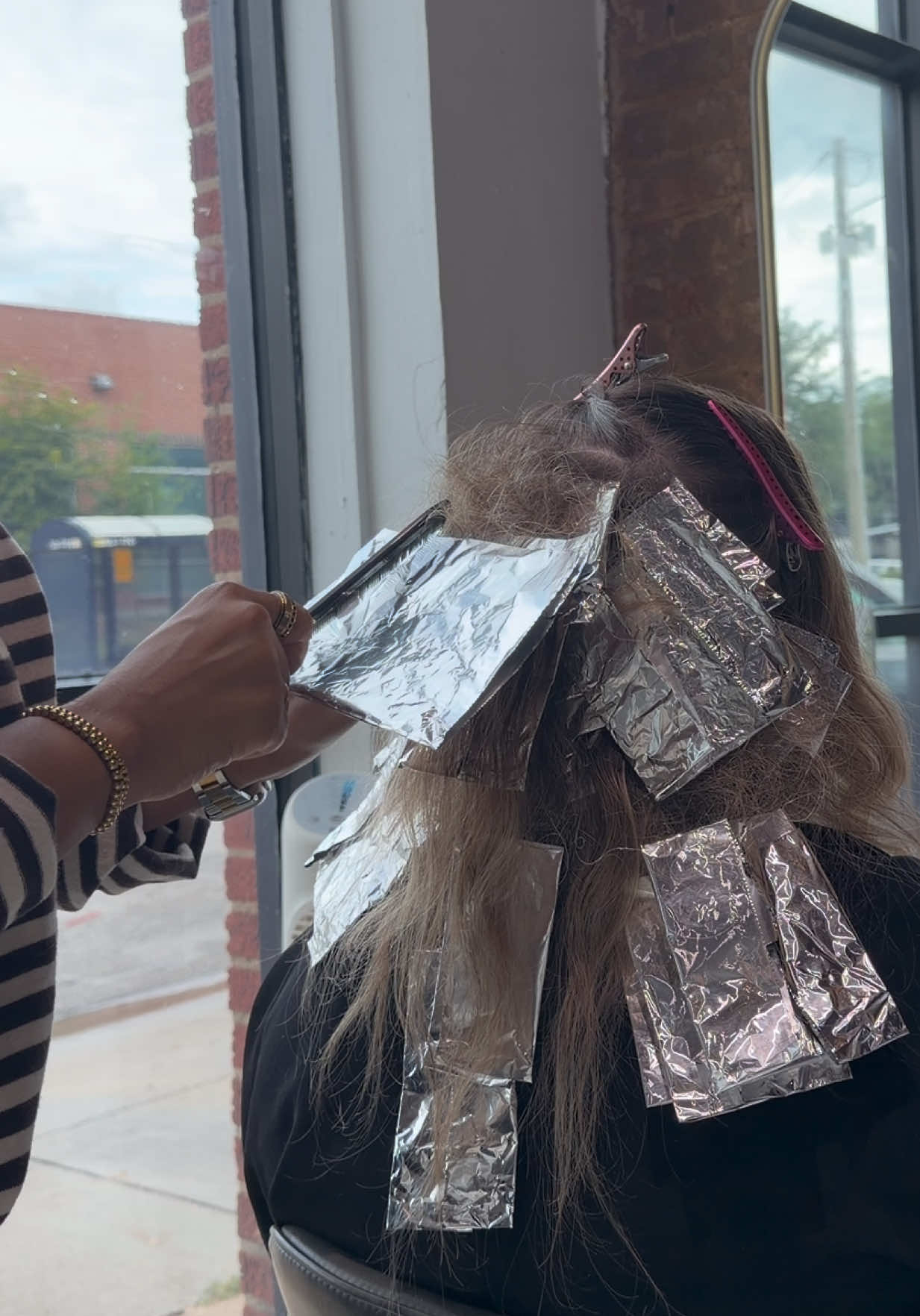 @KIKI DFW HAIRSTYLIST