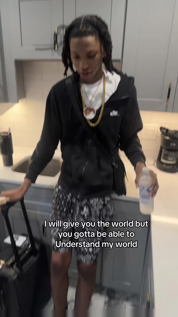 @Skully🦇