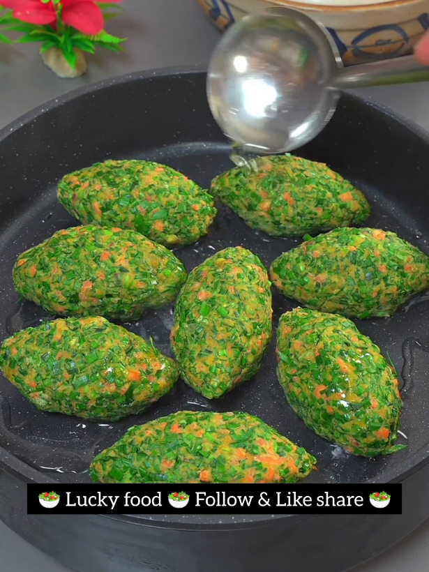 @Lucky food