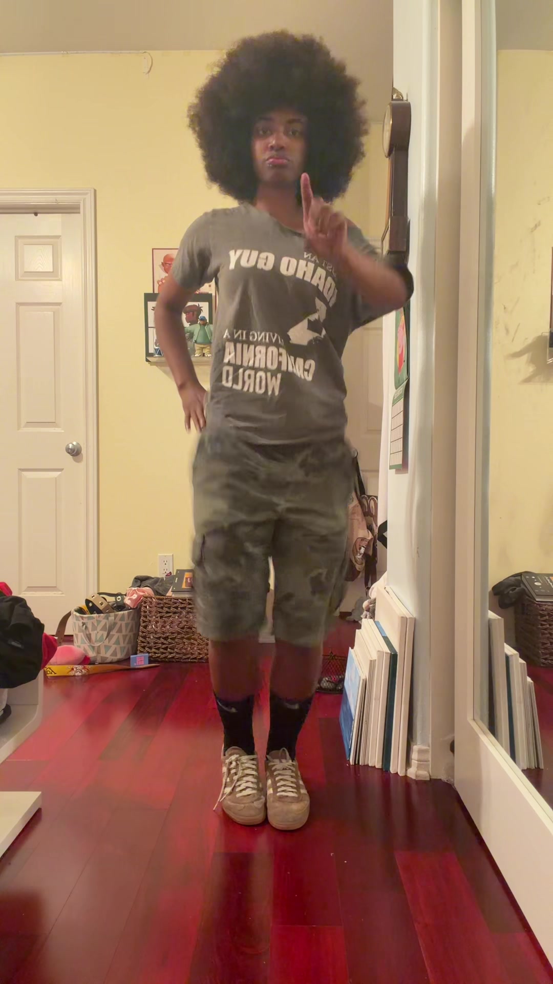 @uglyshmugly