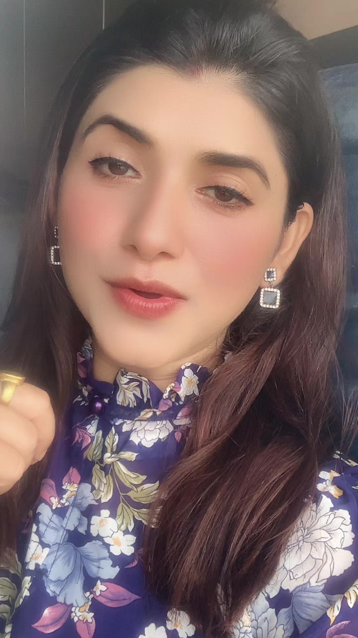 @Luxmi Tiwari🧿