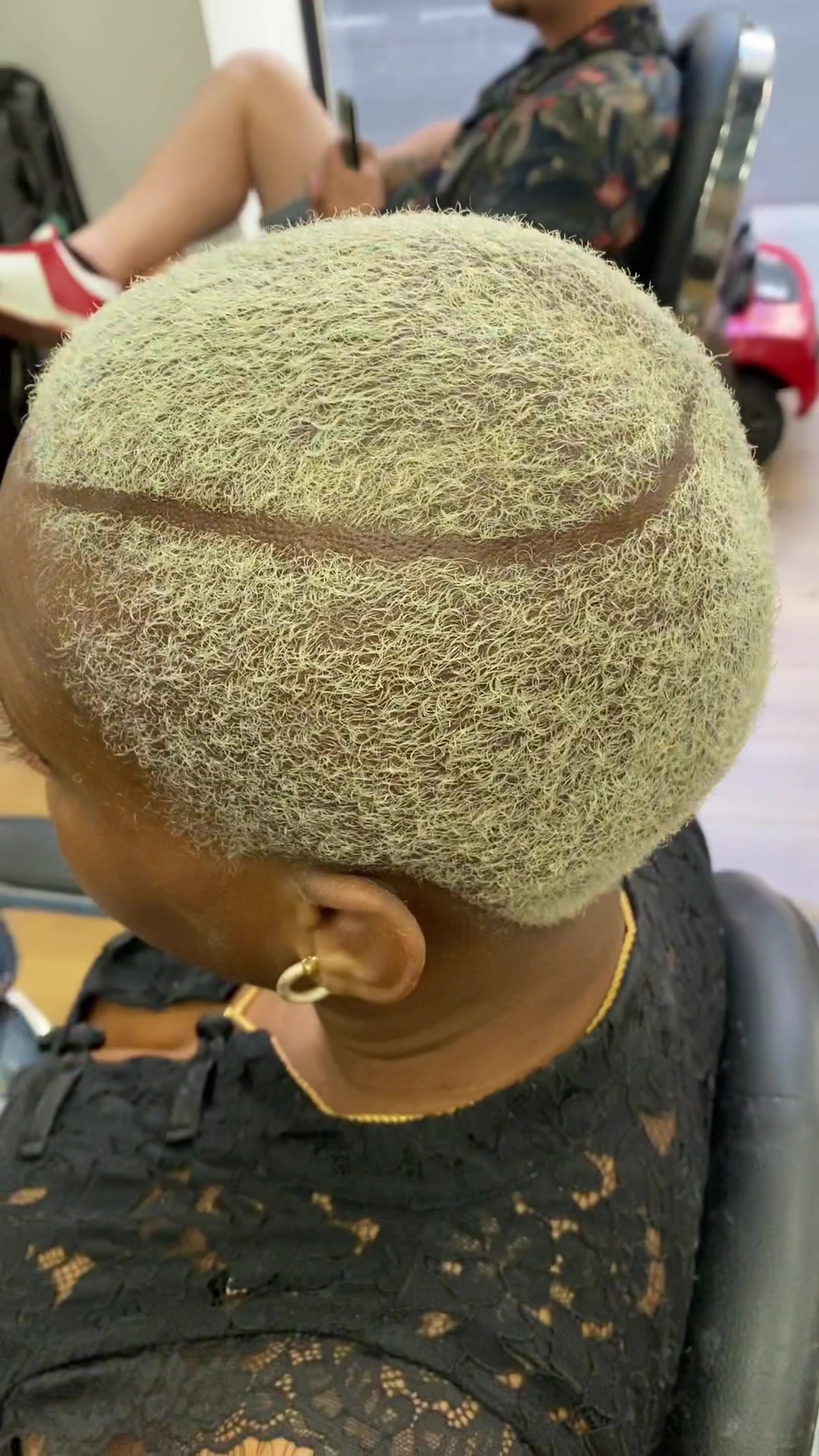 @SALON GRACE AFRO 42000
