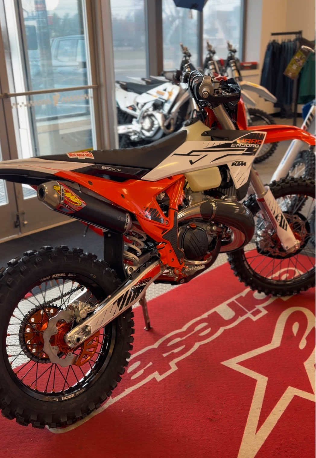 @Magic Racing