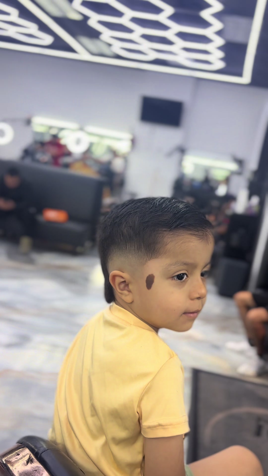 @Juan_cuts2552