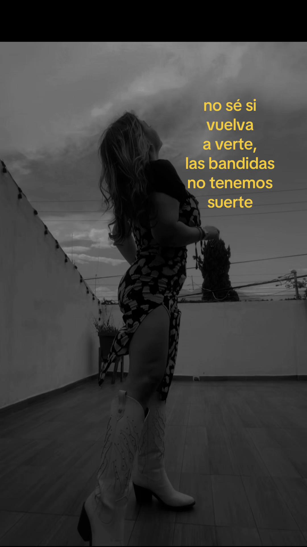 @Solo ll&aacute;mame BZ ✨💋