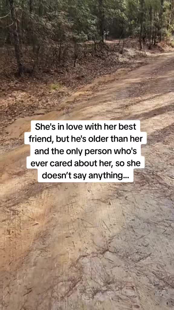 @authortosmith 💋